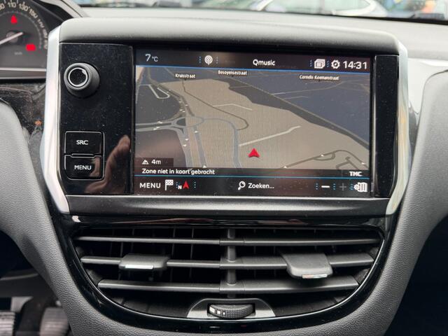 Peugeot 208 1.2 PURET. BLUE LION NAVI AIRCO PDC
