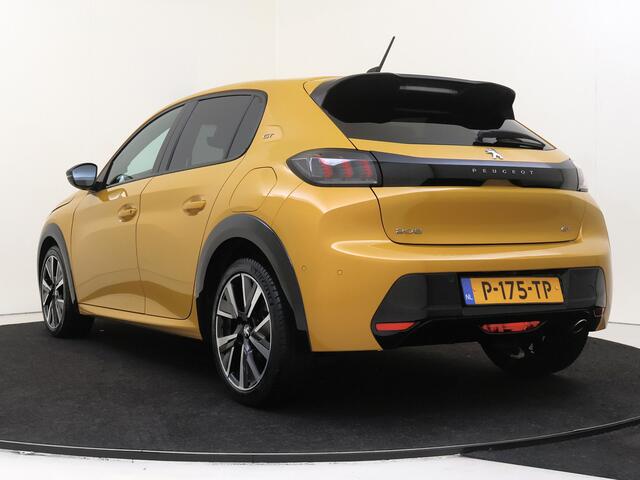 Peugeot 208 1.2 PureTech GT | Camera | Navigatie | Carplay | 17 INCH |