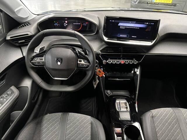 Peugeot 208 1.2 Hybrid 110 e-DCS6 Allure / Distributieketting / Navi / Applecarplay/androidAuto / Cruise Control /