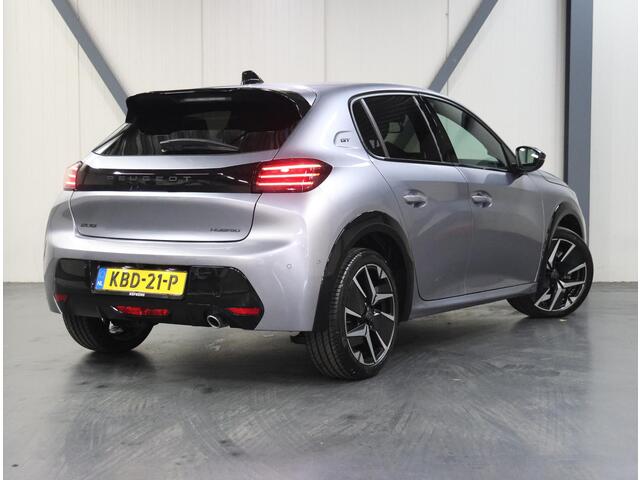 Peugeot 208 1.2 110PK GT | 1ste eigenaar | AppleCarplay/Android Auto | 17"LMV | 360'Camera | Navigatie | Keyless | Adaptive Cruise Control | Climate Control | FULL LED | Sfeerverlichting | Isofix | Privacy Glass |