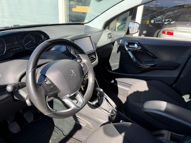 Peugeot 208 1.2 PureTech Blue Lion CARPLAYM,CRUISE,NAVI,AIRCO