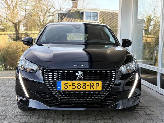 Peugeot 208 1.2T Automaat Active Pack | Dealeronderhouden | Navigatie | Parkeersensoren | Cruise Control | Weinig kilometers!