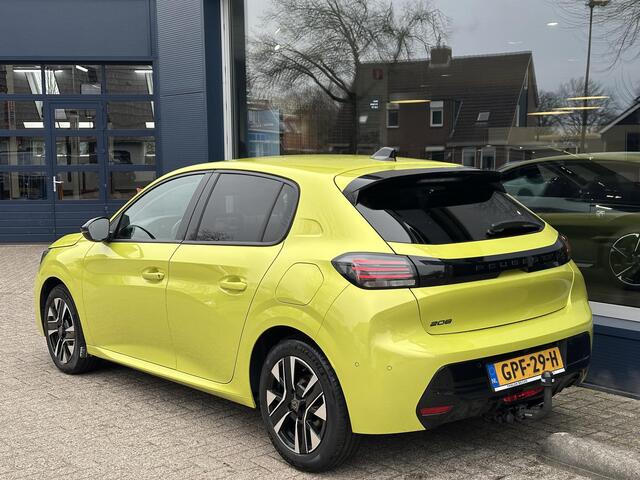 Peugeot 208 1.2 Turbo 100 PK Allure | Facelift Type | Trekhaak 1200 KG | Keyless Entry | Navigatie via Telefoon | 360 Graden Camera | Adaptieve Cruise Control | LED Verlichting | Stoelverwarming | Climate Control | Dode Hoek Detectie | Voor + Achter Parkeersensoren |