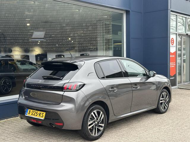 Peugeot 208 1.2 Turbo 100 PK Allure Pack | Zeer Complete Uitvoering | Slechts 15.850 KM | 1e Eigenaar | Keyless Entry | Camera | Adaptieve Cruise Control | Parkeersensoren | Navigatie via Telefoon | Stoelverwarming | Digitaal Dashboard | DAB+ Radio | Apple Carplay | 