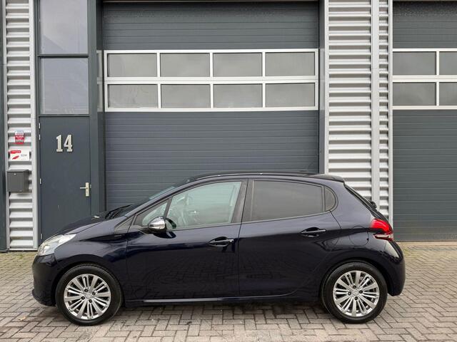 Peugeot 208 1.2 PureTech Blue Lease Allure GOED-ONDERHOUDEN/NAVI/WINTERSET