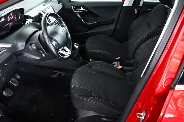 Peugeot 208 1.2 PureTech Allure / Clima / Cruisecontrol / Bluetooth