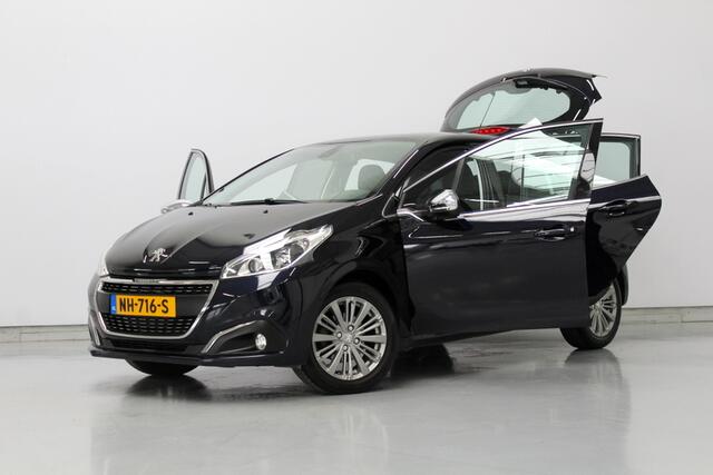 Peugeot 208 1.2 PureTech Allure 111PK, RIJKLAAR | NIEUWE DISTRIBUTIE | TREKHAAK | NAVIGATIE | CARPLAY | PARKEERSENSOREN