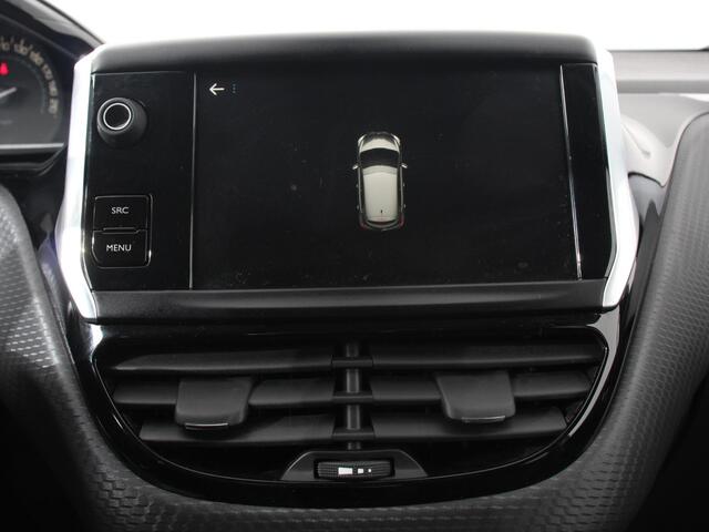 Peugeot 208 1.2 PureTech 110pk Automaat Allure Cruise control Parkeersensoren achter LED Navigatie Climate Control Extra Getint glas Lichtmetalen Velgen