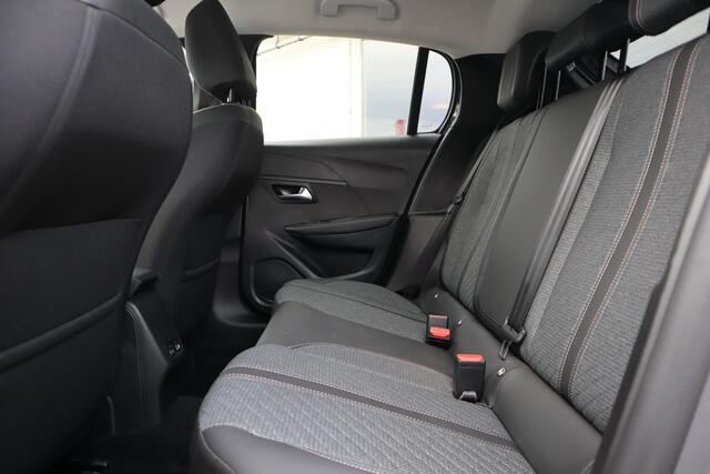 Peugeot 208 1.2 PURETECH 100 ALLURE APLLE CARPLAY|CRUISE|NIEUWSTAAT