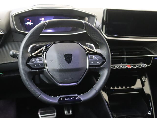 Peugeot 208 1.2 Hybrid 145 e-DCS6 GT | Adapt. Cruise | Camera | Carplay | Clima | 17 INCH |