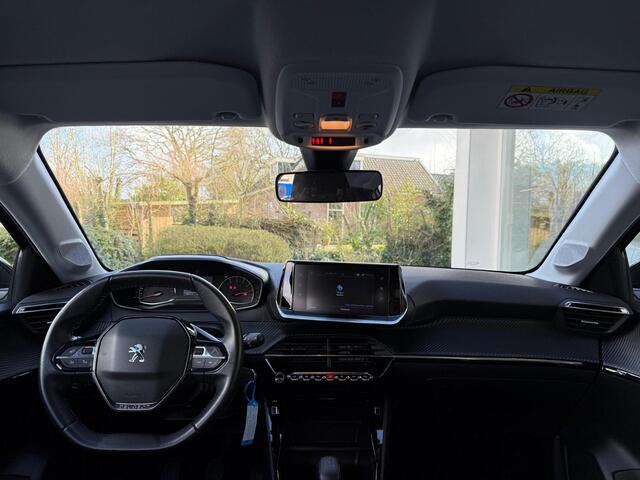 Peugeot 208 1.2 Active Pack 75PK | Navigatie | LED koplampen | DAB+ | Airco | Parkeersensoren achter | 16'' LM Velgen | 1e eigenaar