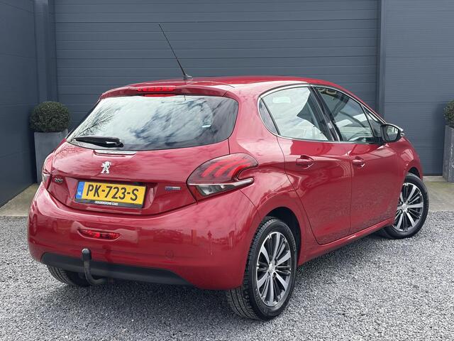 Peugeot 208 1.2 PureTech Allure 1e Eigenaar,Navi,Camera,Trekhaak,110pk,Clima,Cruise,Halfleder,Pdc,N.A.P,5 Deurs,Lm velgen,Dealer Onderhouden,Apk tot 08-2026