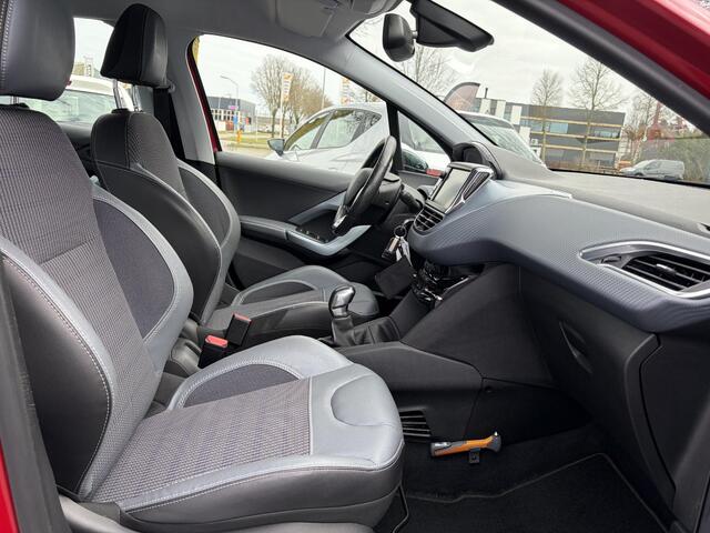 Peugeot 208 1.2 PureTech Allure 1e Eigenaar,Navi,Camera,Trekhaak,110pk,Clima,Cruise,Halfleder,Pdc,N.A.P,5 Deurs,Lm velgen,Dealer Onderhouden,Apk tot 08-2026