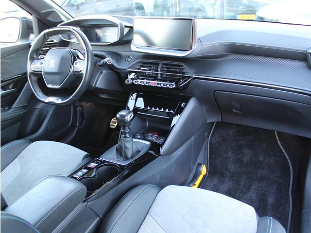 Peugeot 208 1.2 PureTech GT Pack | Navi / Camera / Climate