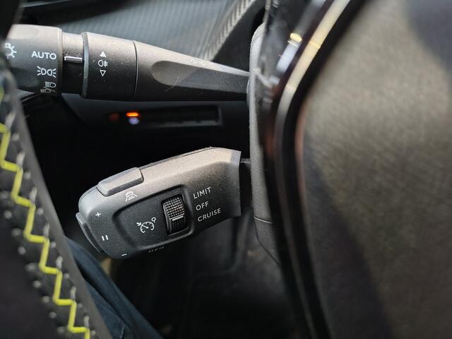 Peugeot 208 1.2 PureTech GT | Pano | Camera | Stoeverw. | Adapt. cruise | 1e eig. | 100% dealer onderh.