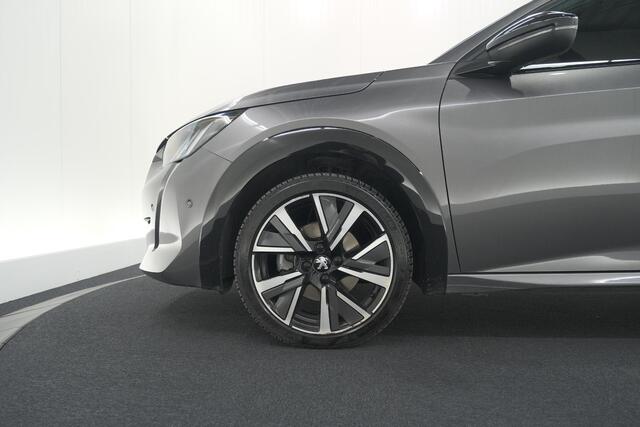 Peugeot 208 PureTech 100 EAT8 GT | Camera | dodehoekdetectie | Navigatie | Apple Carplay