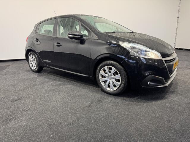 Peugeot 208 Signature 1.2 PureTech Cruise control Airco Navigatie
