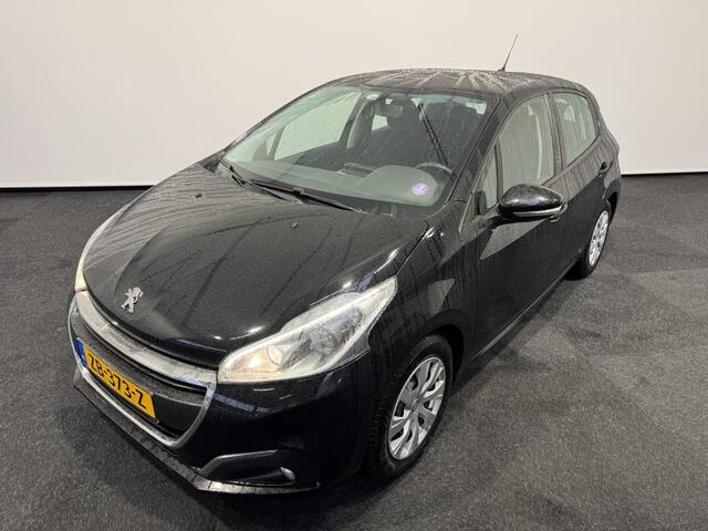Peugeot 208 Signature 1.2 PureTech Cruise control Airco Navigatie
