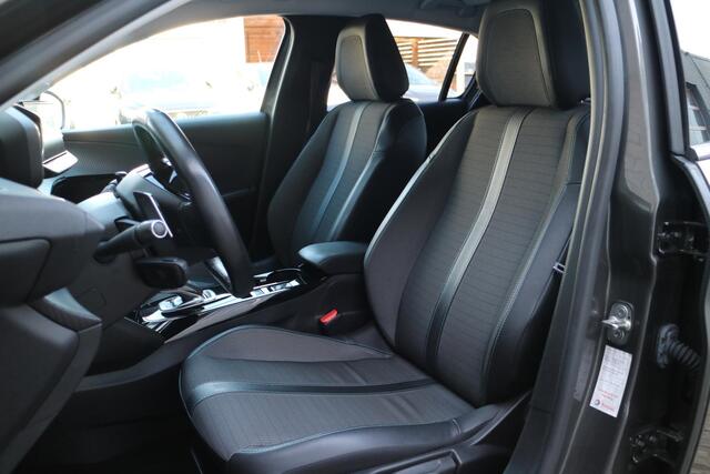 Peugeot 208 1.2 PureTech 100 Allure pack | Automaat | Camera | Panorama |