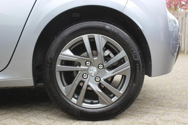 Peugeot 208 1.2 100pk Automaat Allure pack Navi, Camera, Cruise, DAB, Pdc, Led, Black Pack.