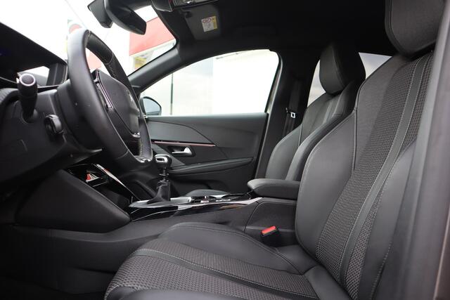 Peugeot 208 1.2 PURETECH GT 100PK CARPLAY|KEYLESS|CRUISE|NIEUWSTAAT!