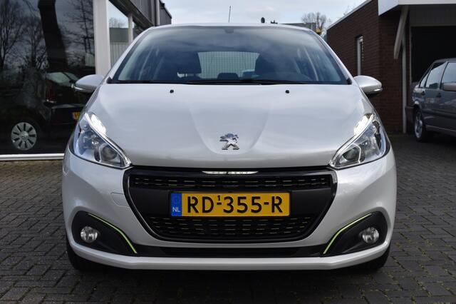 Peugeot 208 1.2 PureTech. Blue Lion NAVI CRUISE PDC CARPLAY