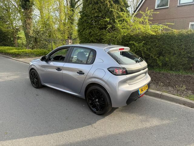 Peugeot 208 pure Tech Active