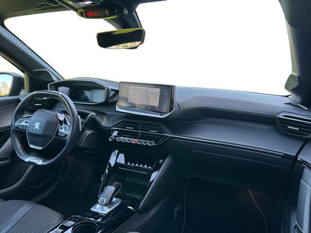 Peugeot 208 1.2 Turbo Aut8 GT-Line ? Pano ? LED ? Carplay
