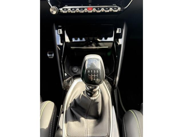 Peugeot 208 1.2 PT 100 GT
