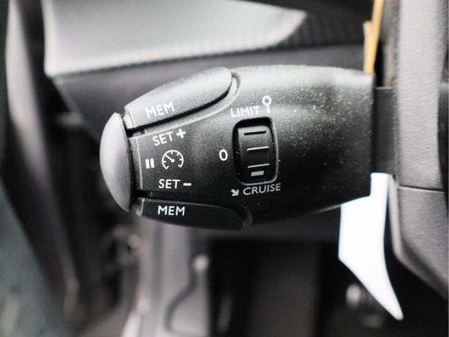Peugeot 208 1.2 PureTech Allure Pack/ lage km/ compleet!