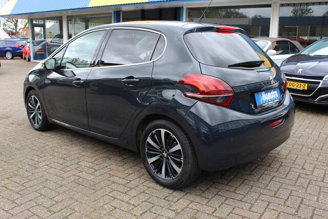 Peugeot 208 1.2i "Allure" Cruise - Panoramadak - 5 Deurs !!!