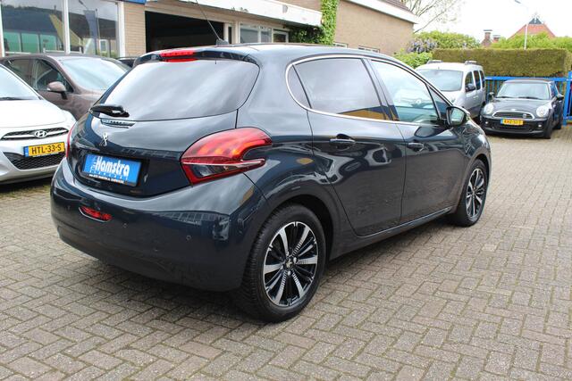 Peugeot 208 1.2i "Allure" Cruise - Panoramadak - 5 Deurs !!!