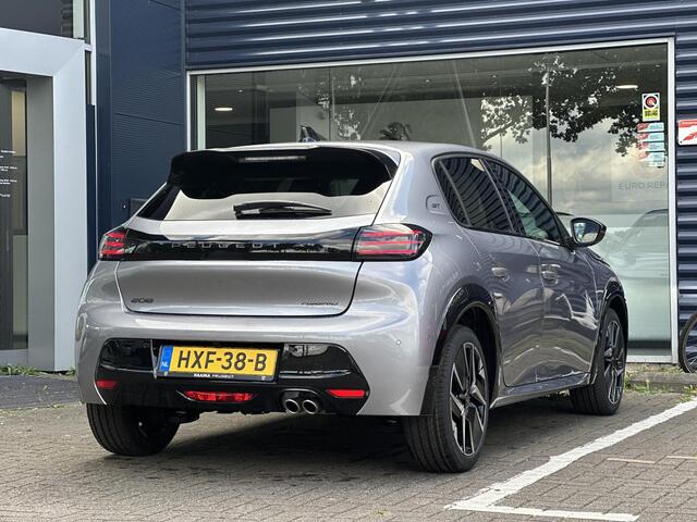 Peugeot 208 Hybrid 145 e-DCS6 GT | Parkeercamera/-sensoren (voor/achter) | Keyless Entry/Start | Dodehoek | Sfeerverlichting | Climate Control | Draadloze telefoonlader | Apple Carplay/Android Auto | Adaptive Cruise Control |