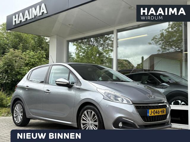 Peugeot 208 1.2 82pk Signature | Weinig kilometers | Navigatie | Cruise Control | Parkeersensoren | Privacy Glass | Lichtmetalen velgen