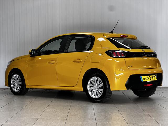 Peugeot 208 1.2 PureTech Active/ Lane-Assist./ Apple + Android/ Airco/ Cruise/ Elek. pakket/ Isofix/ Bluetooth/ Multi. LEDER. Stuur/ LED Dagrijverl./ Metallic lak.