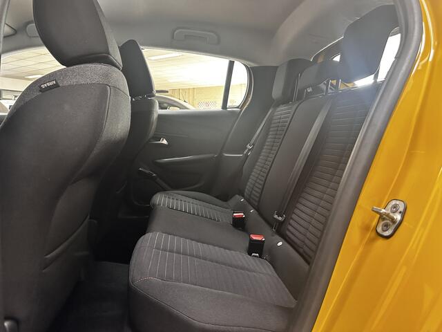 Peugeot 208 1.2 PureTech Active/ Lane-Assist./ Apple + Android/ Airco/ Cruise/ Elek. pakket/ Isofix/ Bluetooth/ Multi. LEDER. Stuur/ LED Dagrijverl./ Metallic lak.
