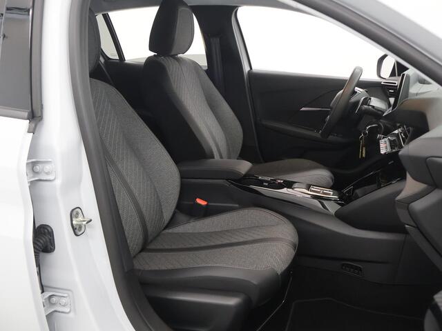 Peugeot 208 1.2 Hybrid 110 e-DCS6 Allure | Navigatie | 360° Camera | Climate Control | Cruise Control | Keyless Go | Dodehoekdetectie |