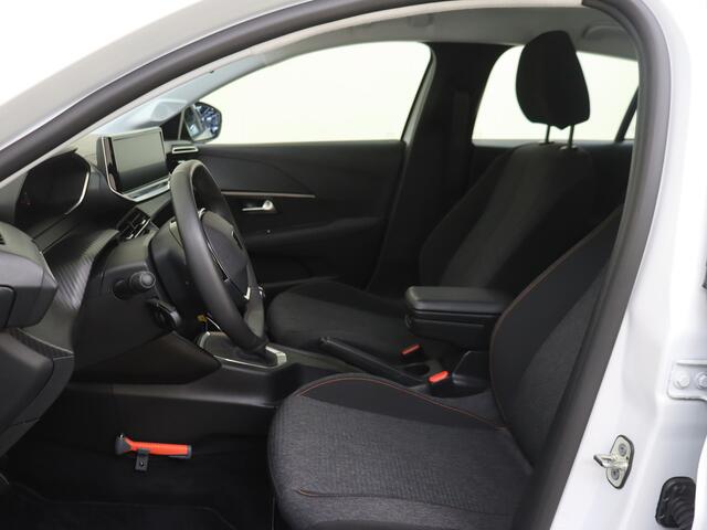 Peugeot 208 1.2 PureTech 100 Style ZUINIGE MOTOR !