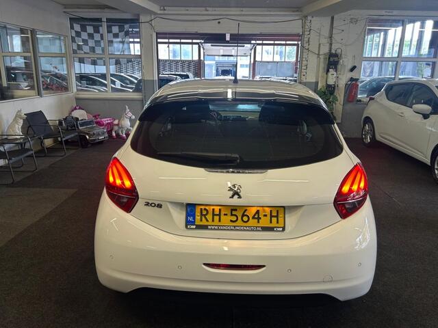 Peugeot 208 1.2 Blue Lion*NAP*Carplay*Velgen