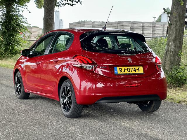 Peugeot 208 1.2 PureTech Blue Lion | Airco | Apple carplay | PDC | Cruise control