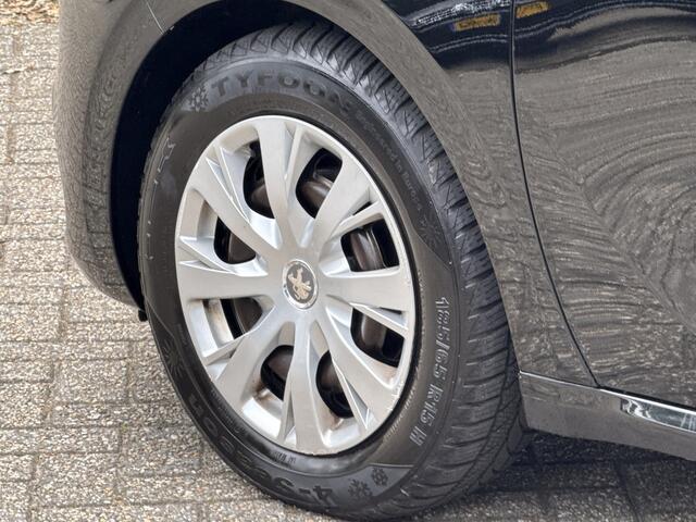 Peugeot 208 1.2 PureTech Blue Lion CarPlay | Nav | PDC | Airco | DAB | Cruise | All Season