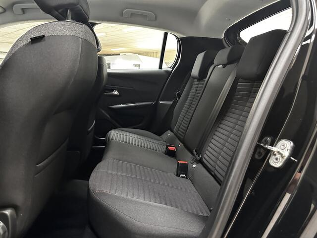 Peugeot 208 1.2 PureTech Blue Lease Active/ 16'' LMV/ LED Koplampen/ Lane-Assist./ Apple + Android/ DAB+/ Navi/ Airco/ Cruise/ Elek. pakket/ Isofix/ Bluetooth/ Multi. Stuur/ PDC.