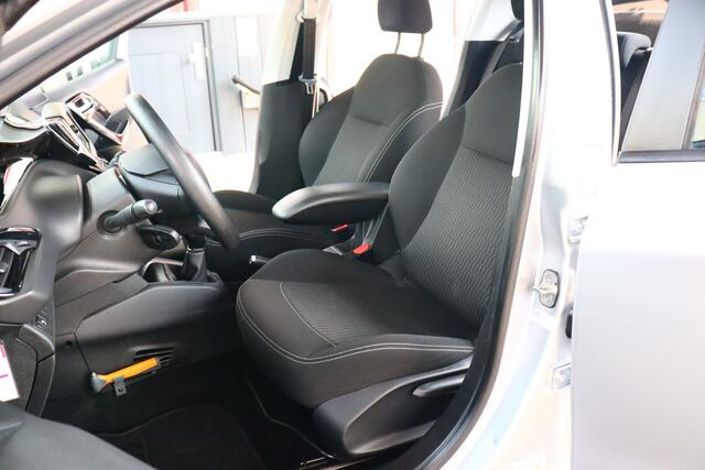 Peugeot 208 1.2 PureTech Active O.a: Navi, Clima, Cruise, DAB, PDC, Carplay, Etc. All-in prijs!