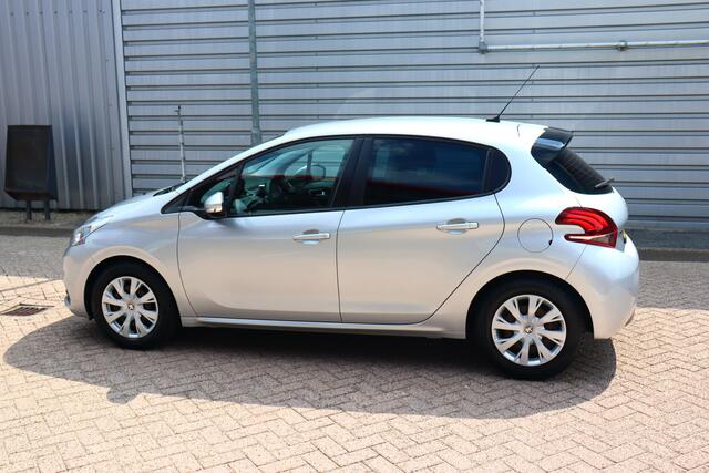 Peugeot 208 1.2 PureTech Active O.a: Navi, Clima, Cruise, DAB, PDC, Carplay, Etc. All-in prijs!