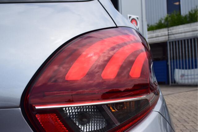 Peugeot 208 1.2 Allure 110PK | Automaat | NL-Auto | Apple Carplay/Android Auto