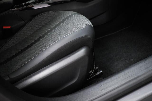 Peugeot 208 1.2 PureTech 100 Allure | NAVIGATIE PACK | HALF LEDER | CLIMA | CRUISE | NAVI | CAMERA