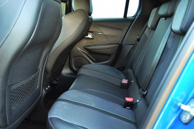Peugeot 208 1.2 GT 130Pk trh LED rondom cam. nav