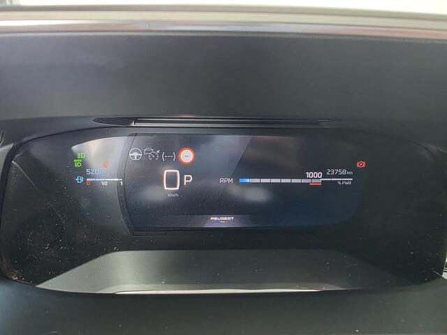 Peugeot 208 1.2 Hybrid 145 e-DCS6 GT | Apple Carplay & Android Auto | 360° Camera | Adaptive Cruise Control |