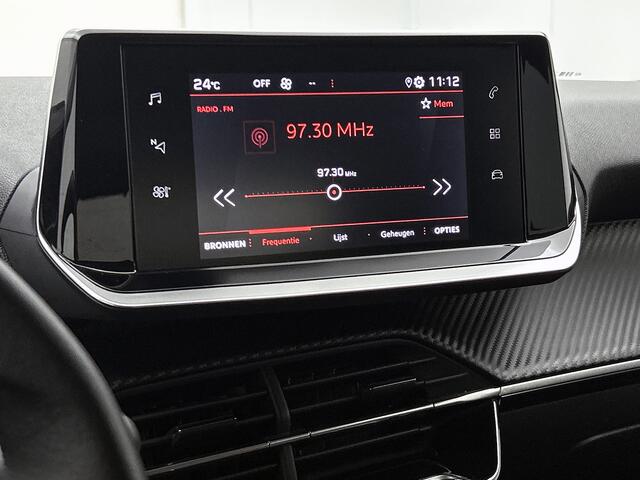 Peugeot 208 100 pk Automaat Allure Pack | Rijklaar | Keyless entry | Camera | Apple Carplay |