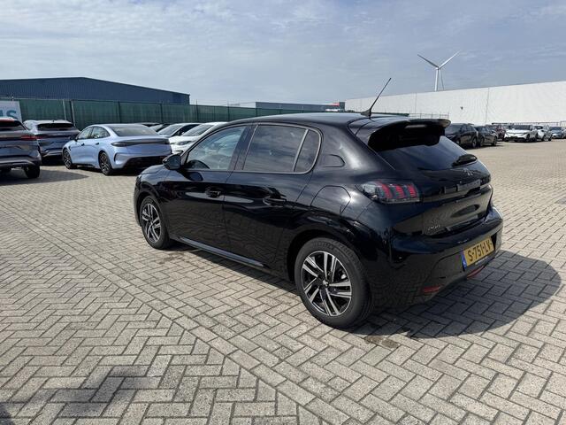 Peugeot 208 1.2 PureTech Allure | Carplay | Schakelflippers | Cruise Control |
